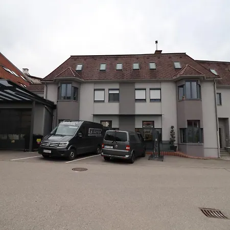 Ggm Apartment *
